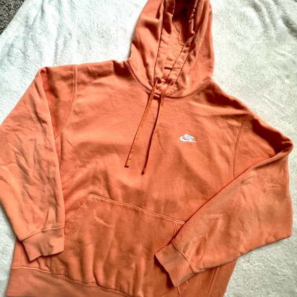 Nike Hooded Sweatshirt - Picture 2 of 4